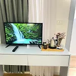 Square Ξενοδοχείο Τίρανα