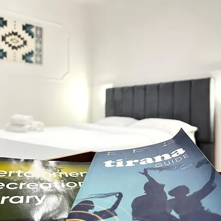 Square Hotel 3*