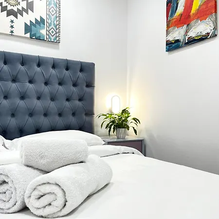 Hotel Square 3*
