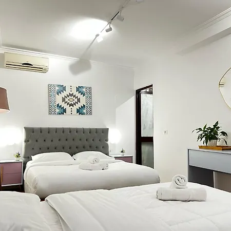 Square 3* Tirana