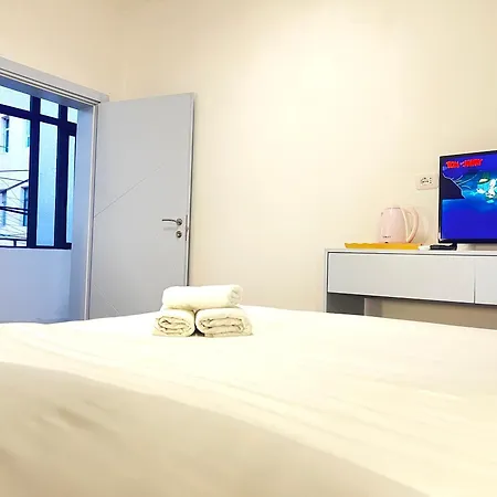 Square 3* Tirana