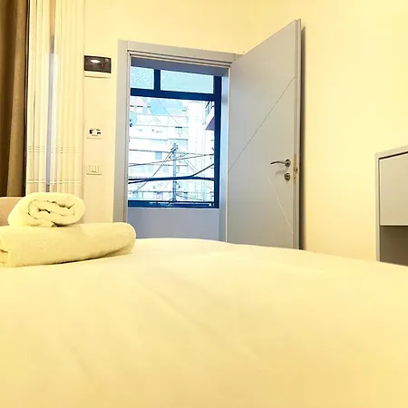 Square Hotel 3*