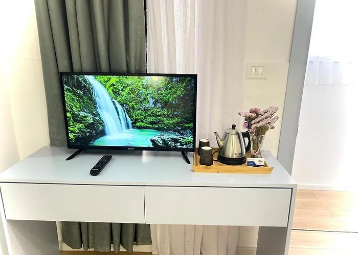 Square מלון טיראנה