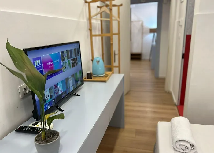 Square מלון טיראנה